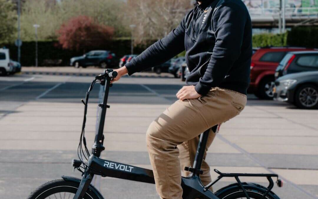 The Advantages of Choosing a Carbon Fiber E-Bike Frame