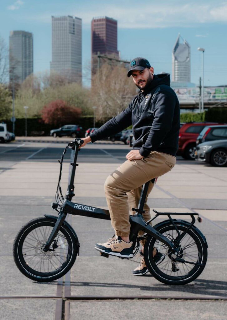 Revolt Carbon Fiber Male carbon fiber e-bike frame advantages